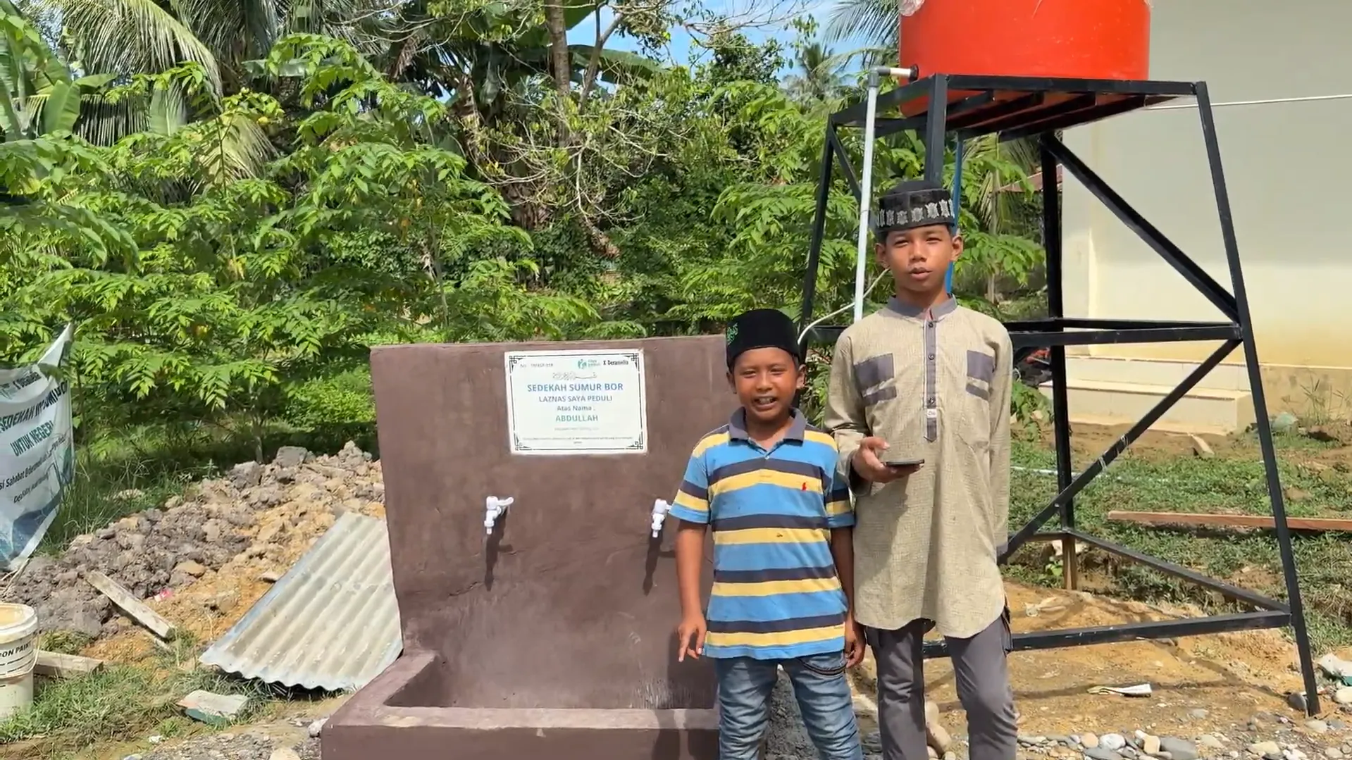 Pembangunan Sumur Bor di Pondok Pesantren Darul Huffaz, Aceh Tamiang, Telah Selesai